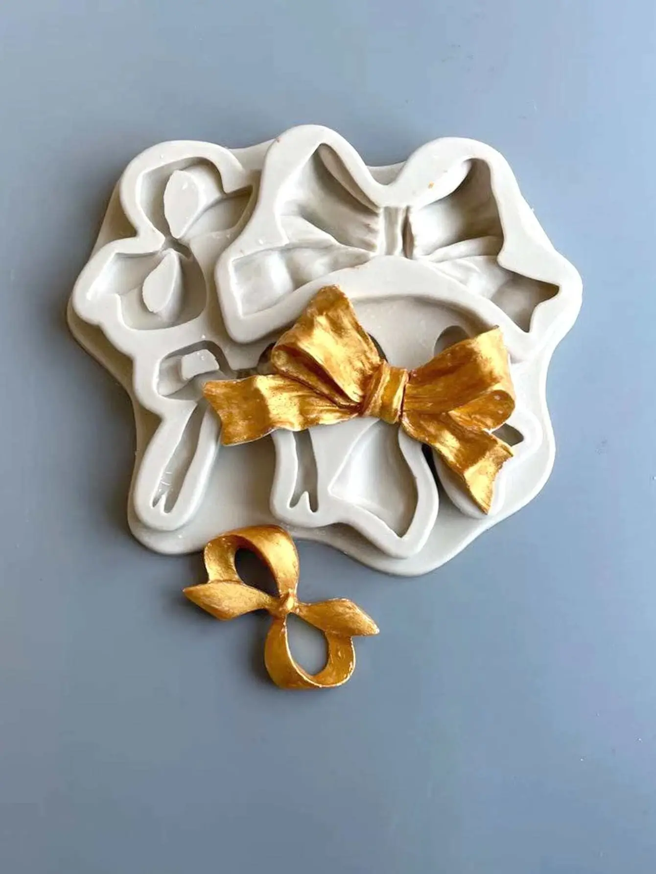 Bow Design Mould