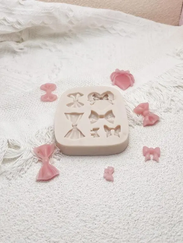 6 cavity Creative Bow Design DIY Silicone Mould