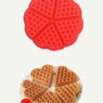 1pc Heart Shape Bakeware Silicone Waffle Mould
