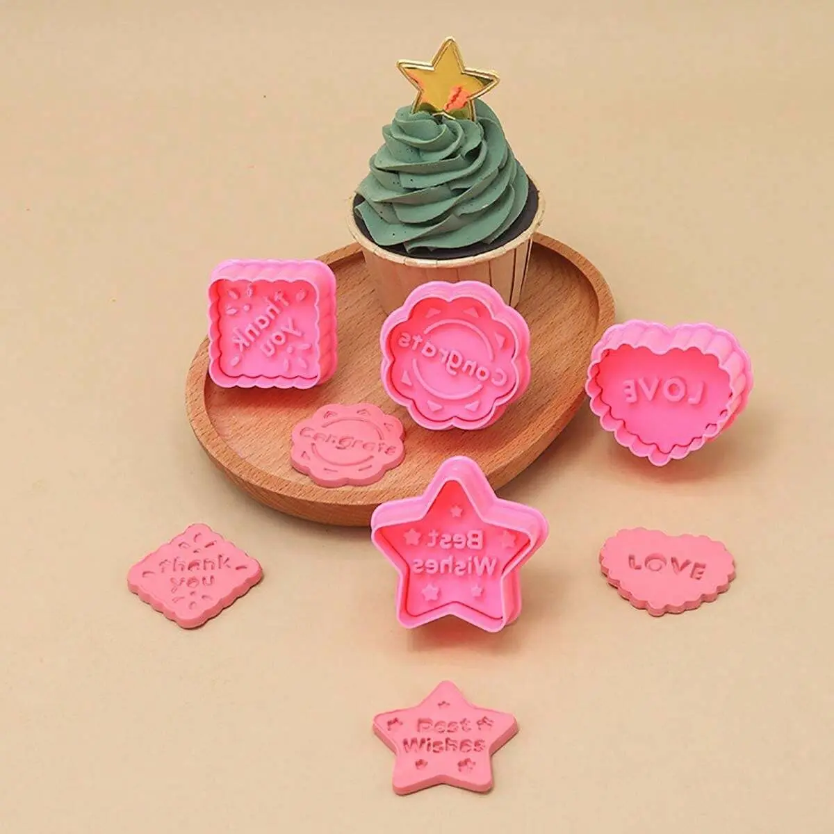 4pcs Cookie Cutter plunger set