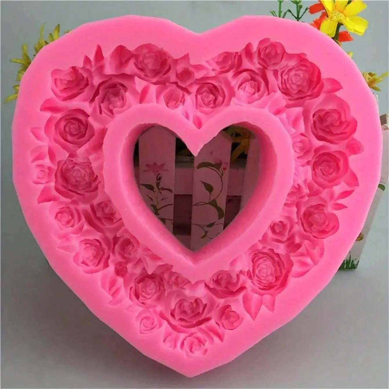1pc Large Rose Heart Wreath Silicone Food Good Mold Big Heart Shaped Rose Silicone Mold Cake Decorating Tools Soap Cake Mould