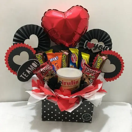 1 pcs Large heart Balloon cake topper