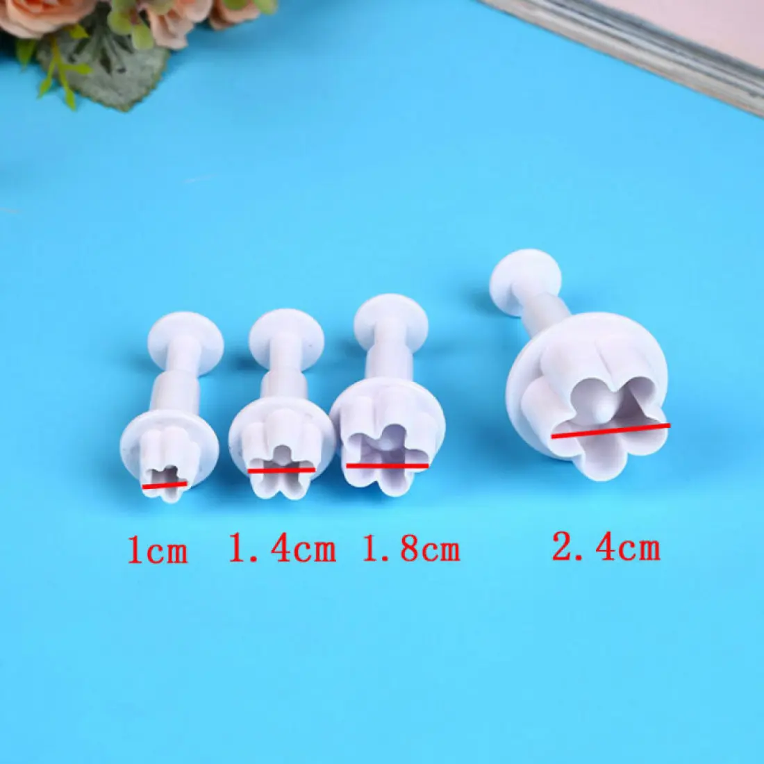 4 Pcs Cherry Blossom Flower Shape Plunger Cutter set