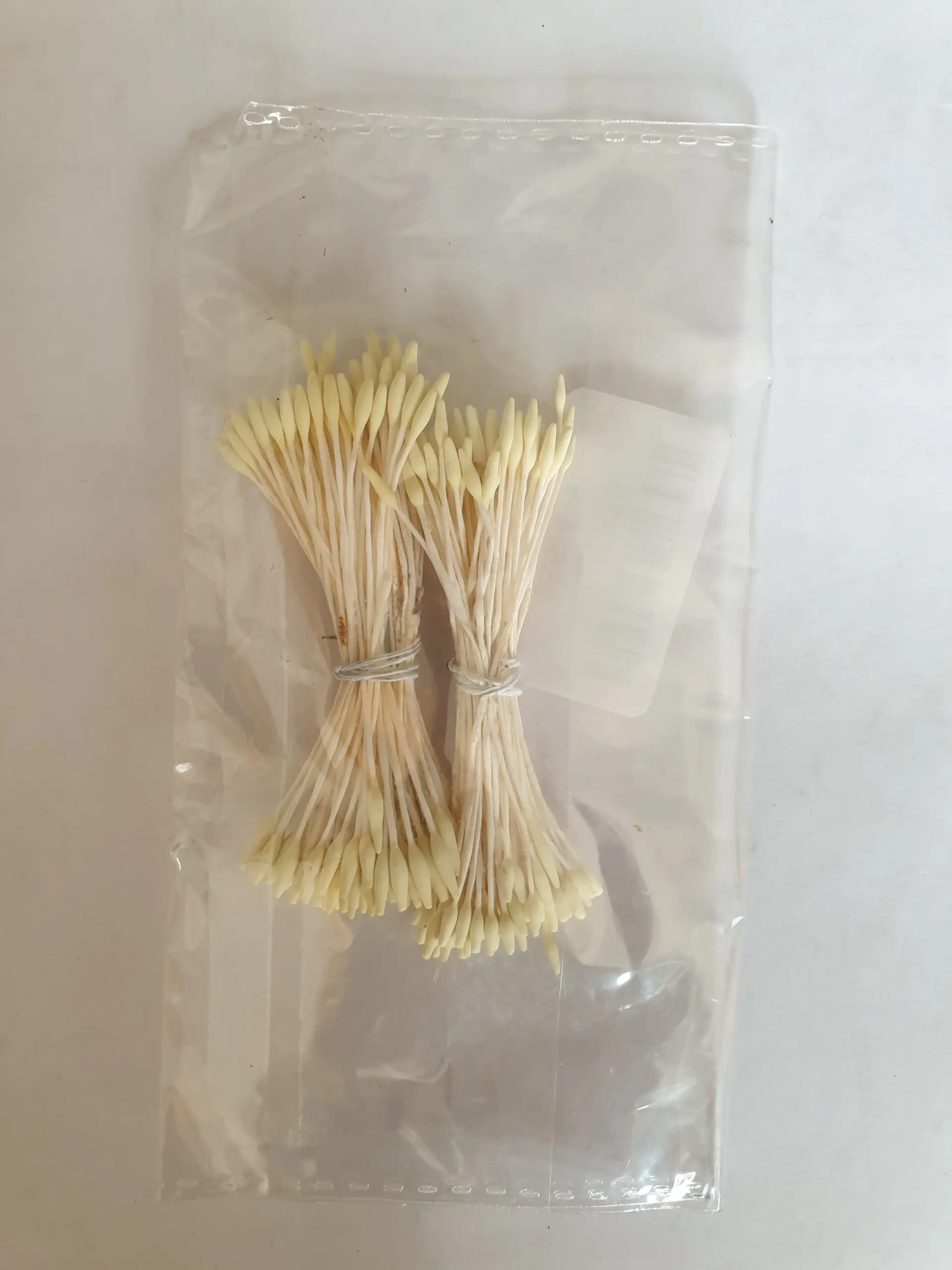 Non-Edible High End Artificial Pollen Stem ( Off White )