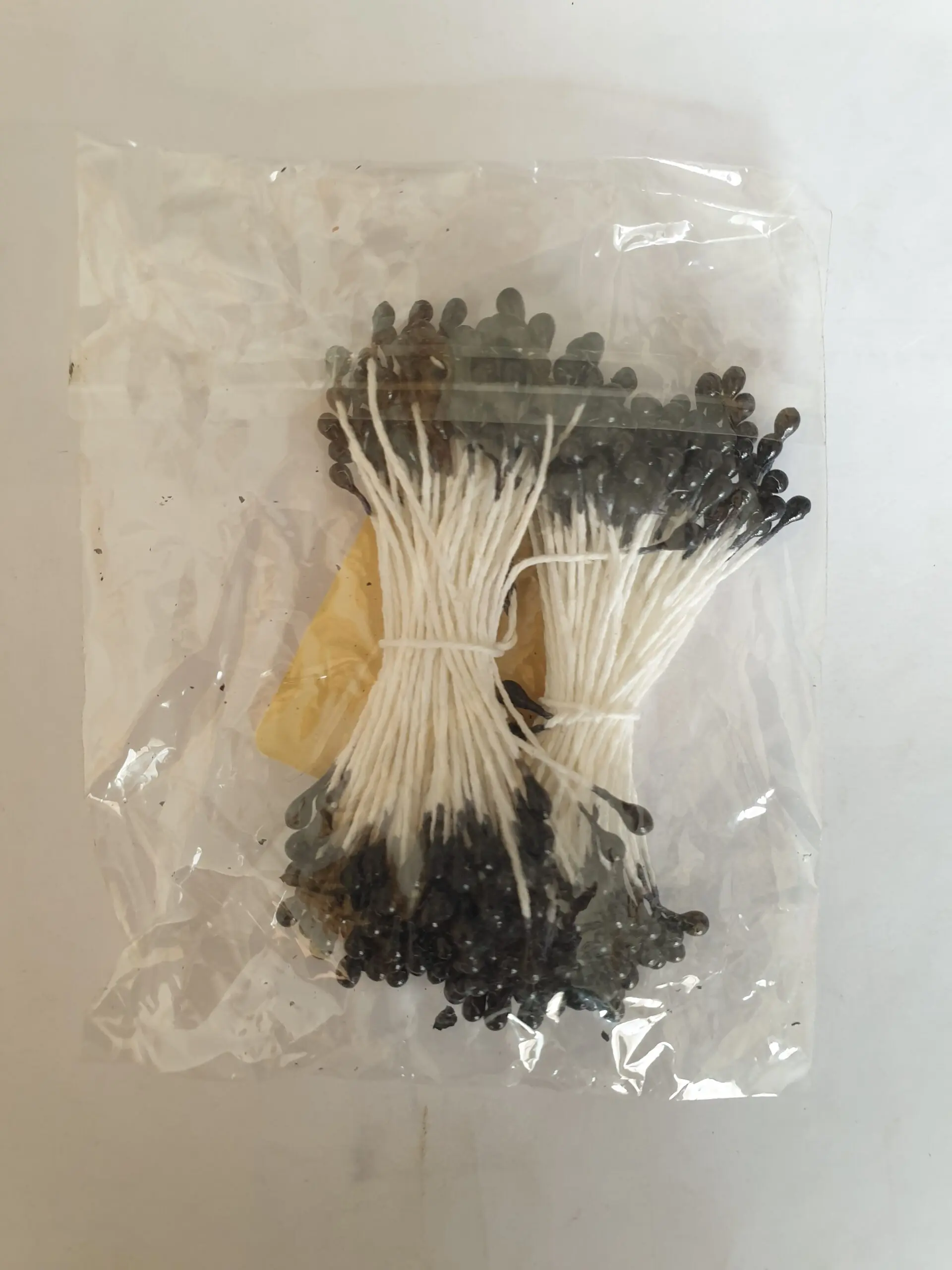 Non-Edible High End Artificial Pollen Stem ( Black Style 2 )