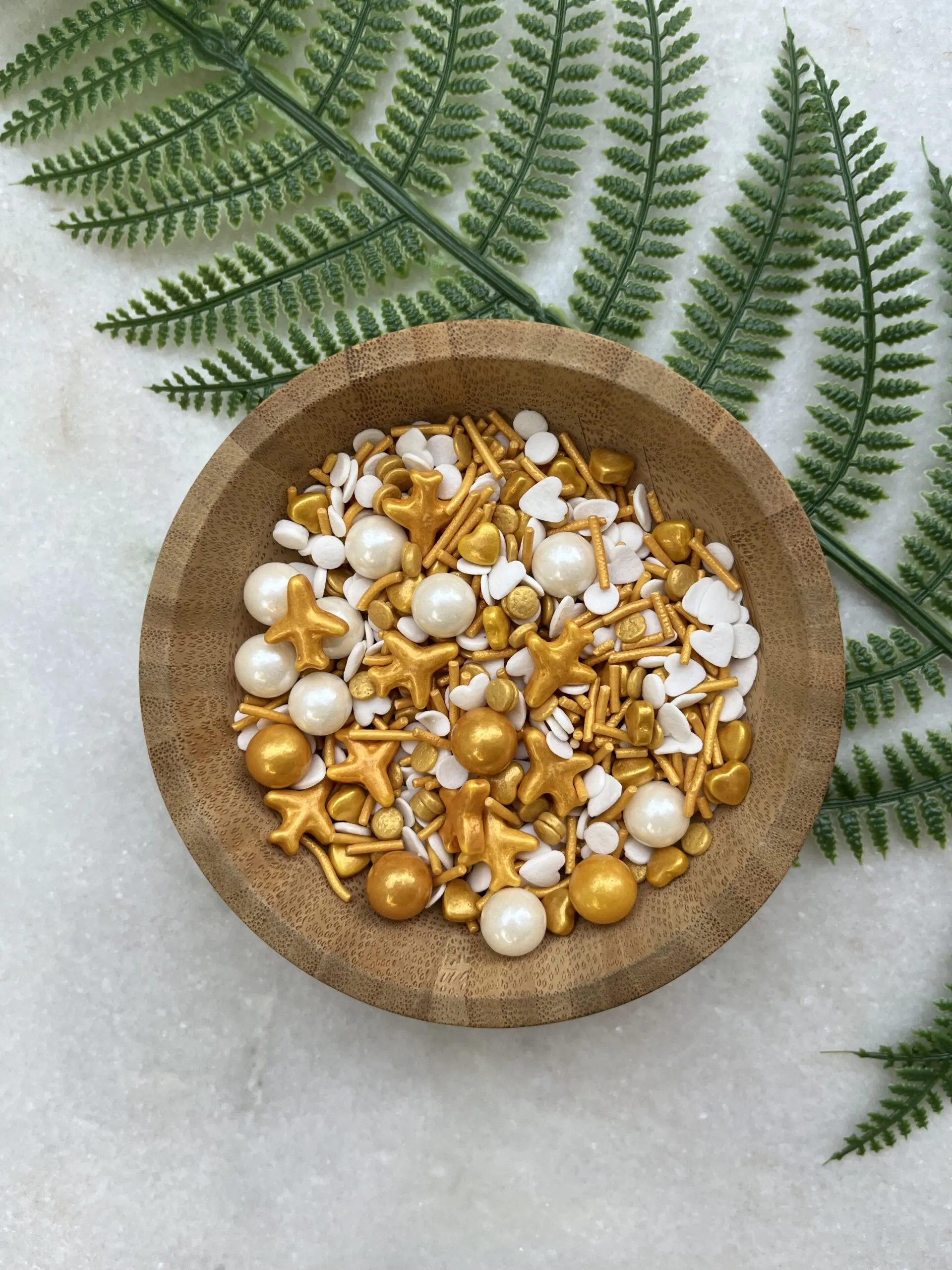 Golden and White Pearl and Aeroplane Shaped Sprinkler 100gm