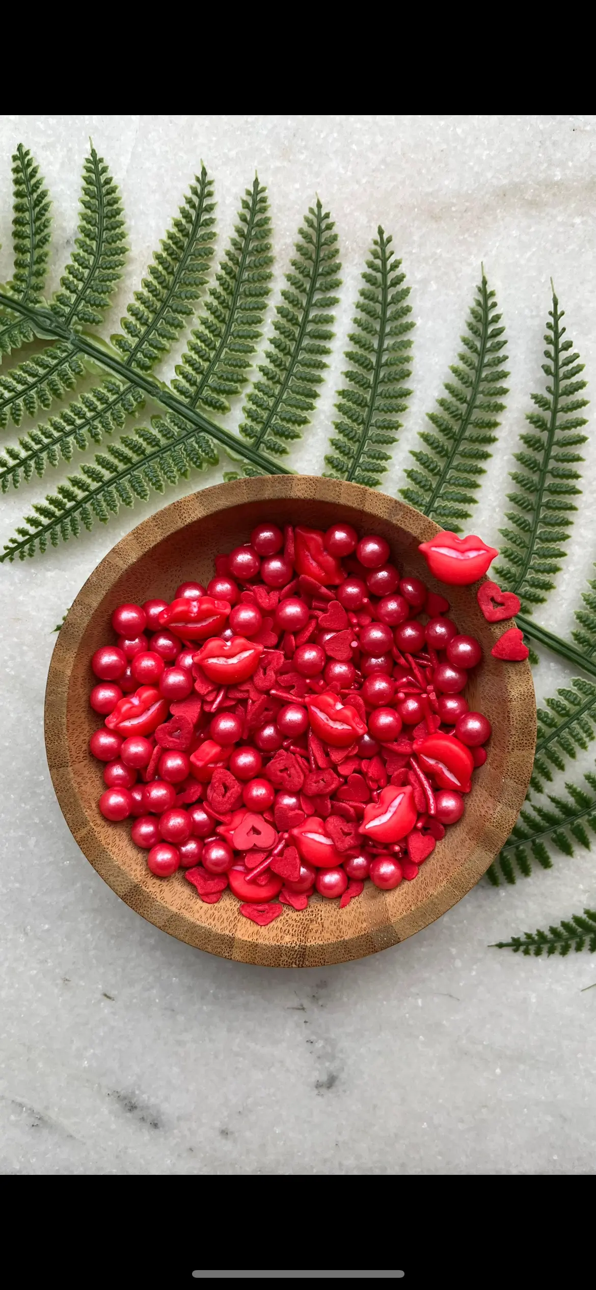 Red lips heart Sprinklers 100gm