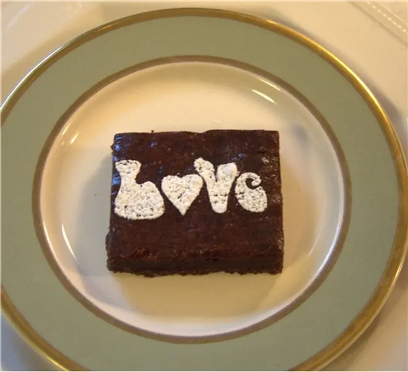 4 pcs Love theme icing stencil