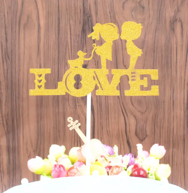 1 pcs golden love couple cake topper