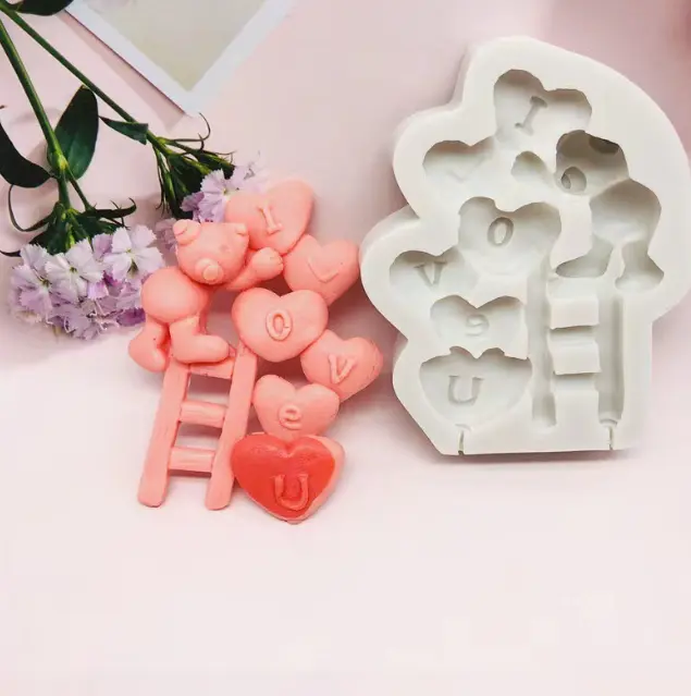 teddy with heart ladder silicone mould