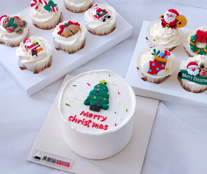 1 pcs Christmas tree cake topper