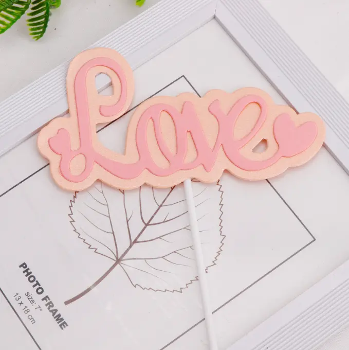 Love topper Valentine Day cake topper