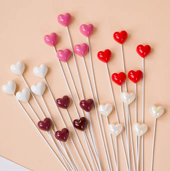 5 pcs resin heart Valentine Day cake topper