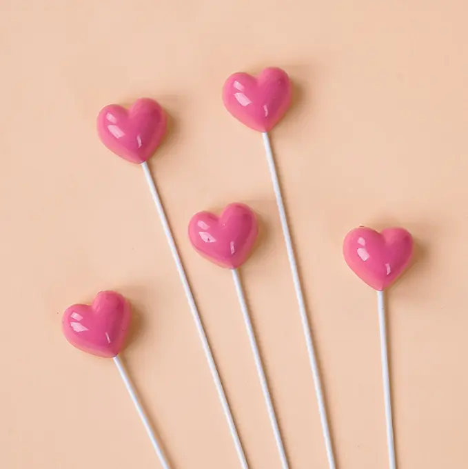 5 pcs resin heart Valentine Day cake topper