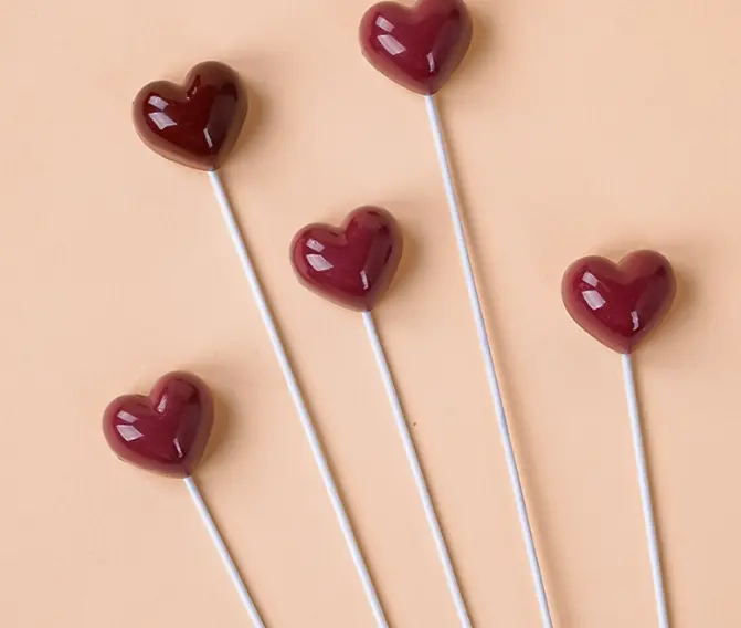 5 pcs resin heart Valentine Day cake topper