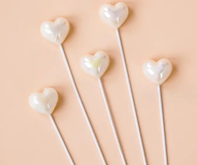 5 pcs resin heart Valentine Day cake topper