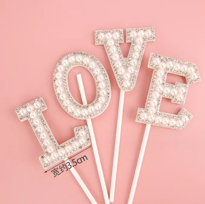 1 pcs Love pearl studded cake cupcake topper