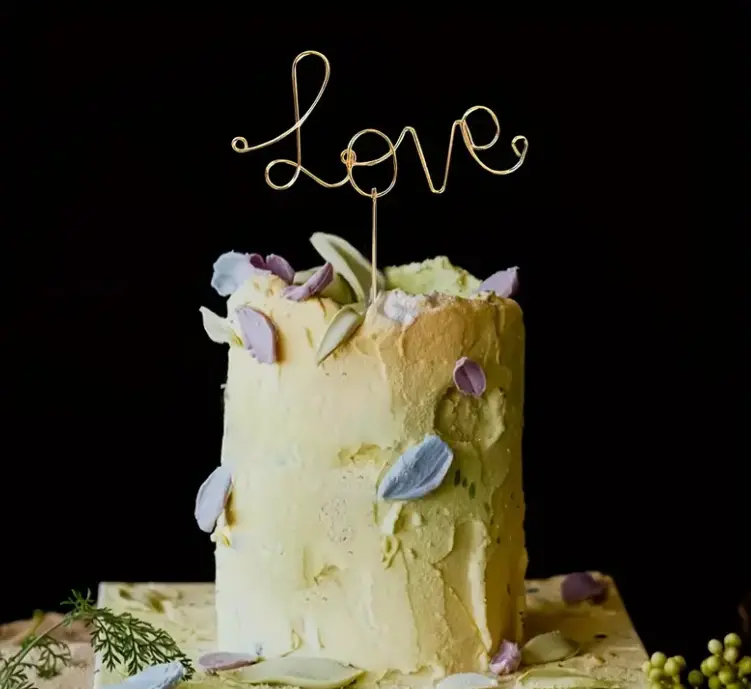 1 pcs metal love cake topper