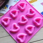8 cavity hallow heart silicone mould