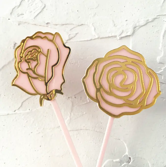 2 Pcs Acrylic Rose cake topper set