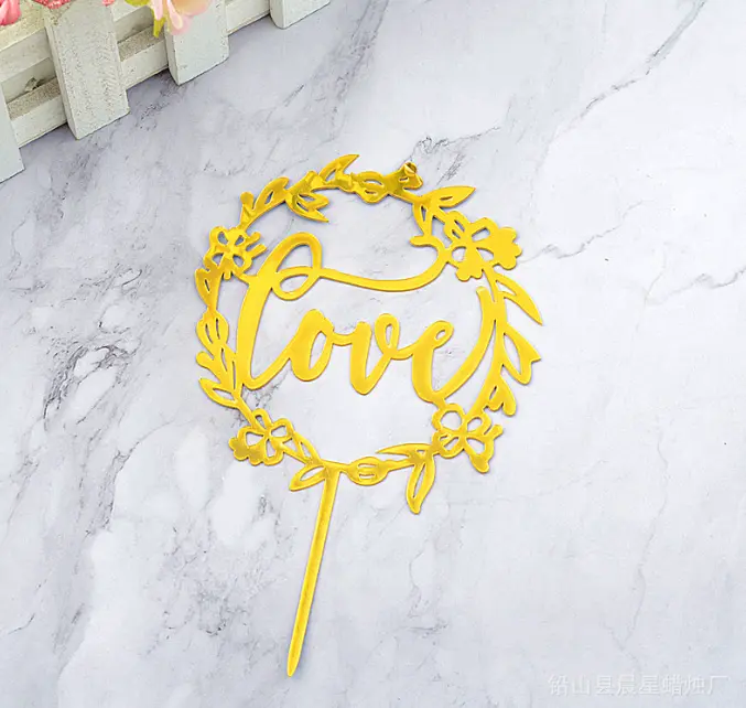 1 pcs Love wreath cake topper