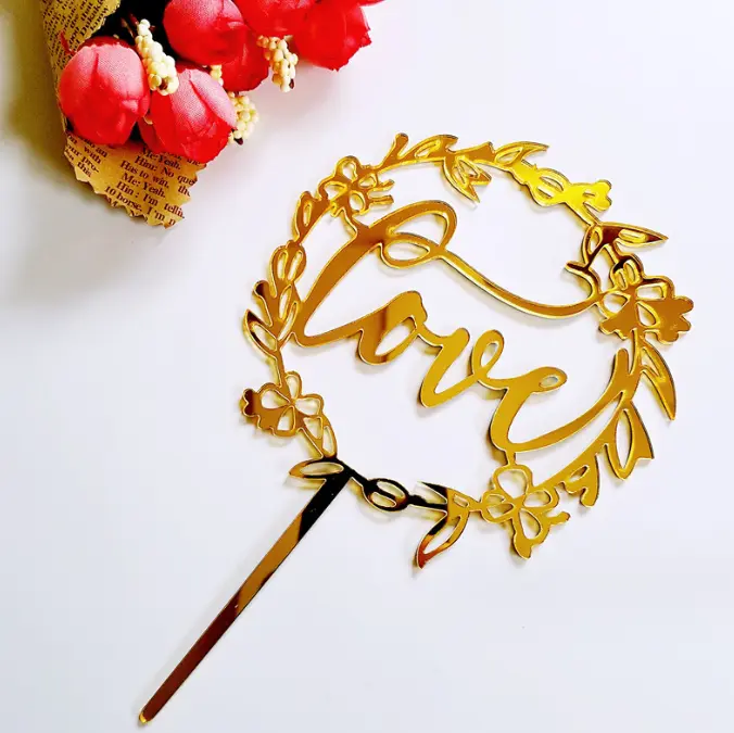 1 pcs Love wreath cake topper