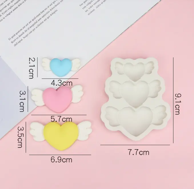 3 cavity heart with wings silicone mould