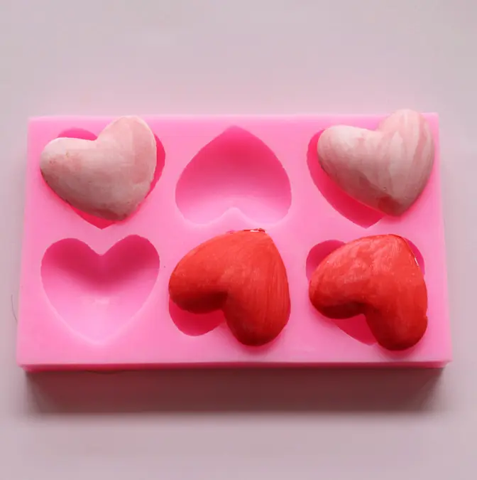 6 cavity heart silicone mould