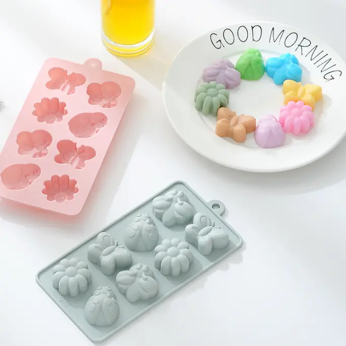 8 pcs butterfly ,bees flower Chocolate silicone Mould