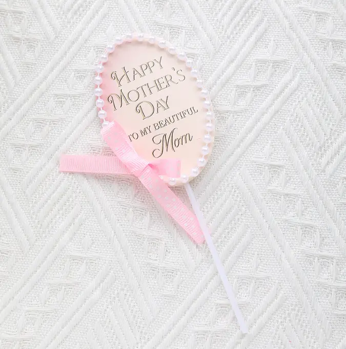 Mothers day cake topper with pearl border and bow