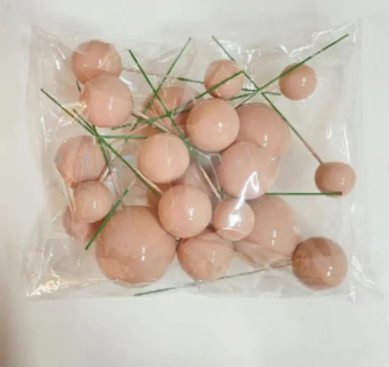 20 pcs Nude round mixed sizes faux balls