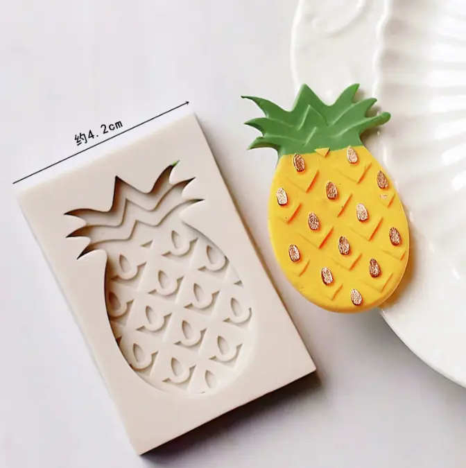 Pineapple silicone mould