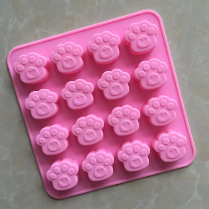 16 Cavity paw Silicone Mould