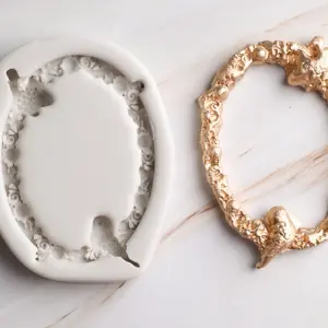 Oval frame with birds silicone mould