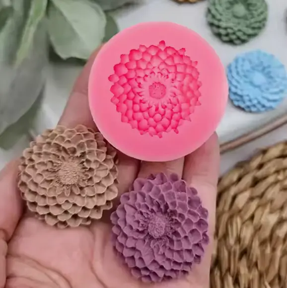 Dahlia or Chrysanthemum Flower Fondant Silicone Mould