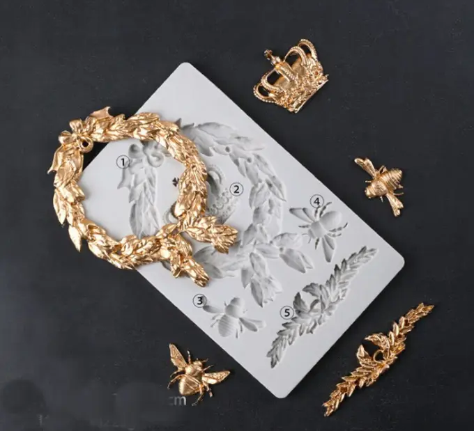 European Wreath Vintage crown honey bee frame Silicone mould