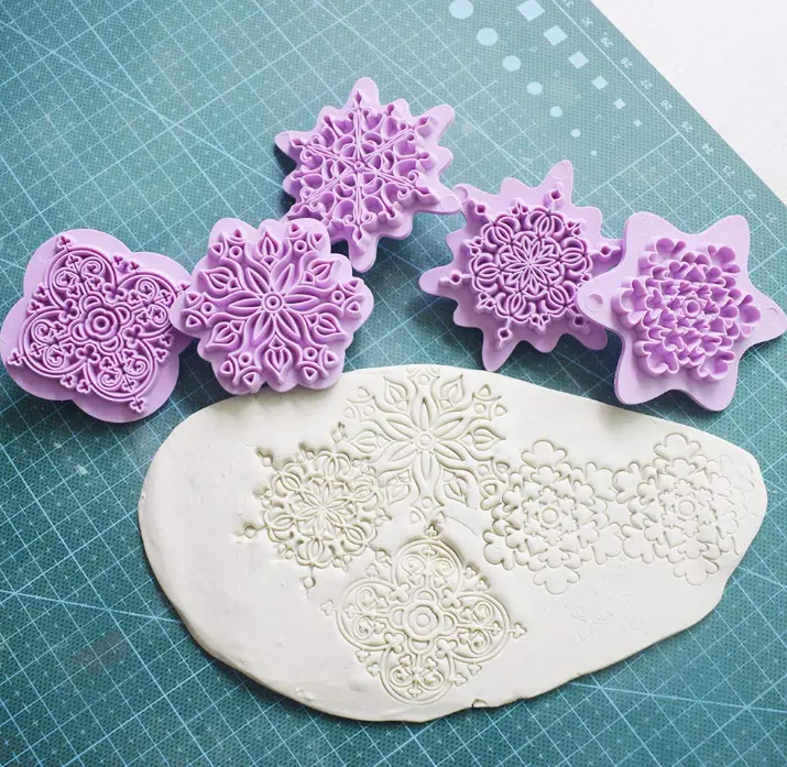 5 pcs Mandala Embossing Stamp Set