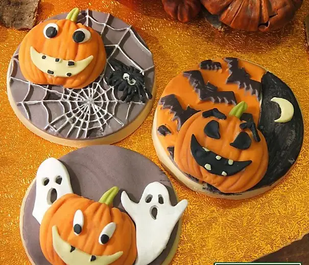 Pumpkin with eyes theme Halloween Mould