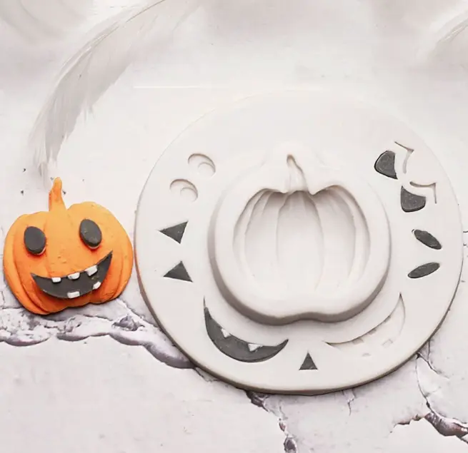 Pumpkin with eyes theme Halloween Mould