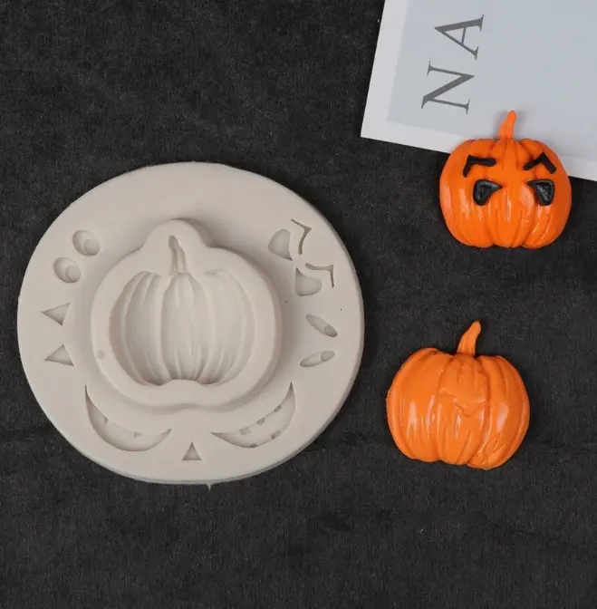 Pumpkin with eyes theme Halloween Mould