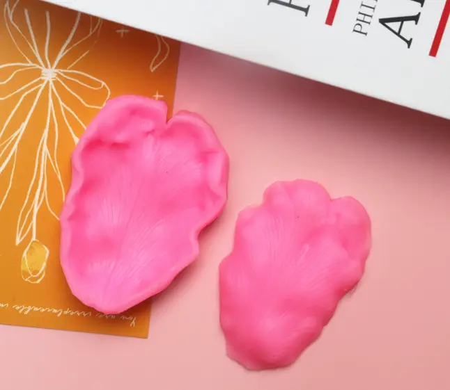 Carrot Tulip flower Petal veiner mould (Copy)