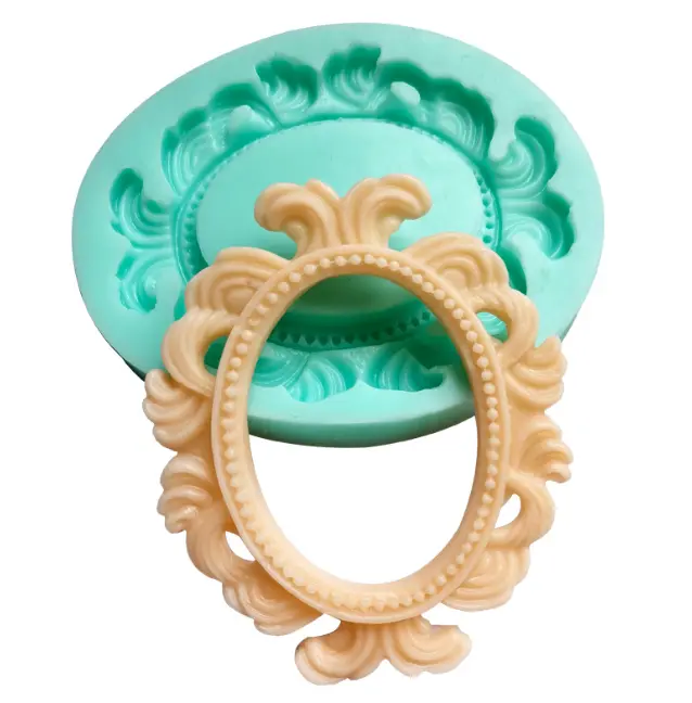 Large Oval carved Frame silicone mould