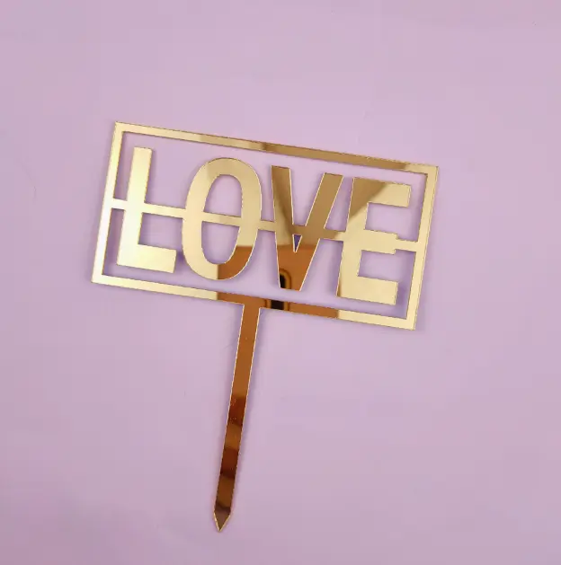 1 pcs Love acrylic cake topper style 3