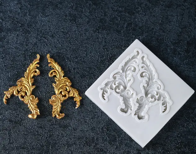 Cavity classic corner silicone mould style 2