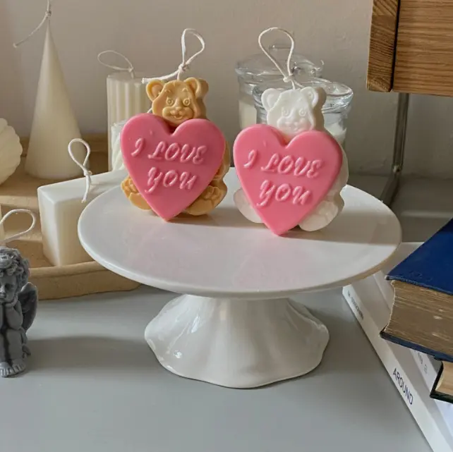 Teddy Bear holding heart i love you silicone mould