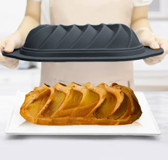 Non-Stick Spiral Design Silicone loaf Pan