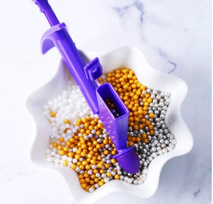 Pearl Applicator Cake Decorating Tool