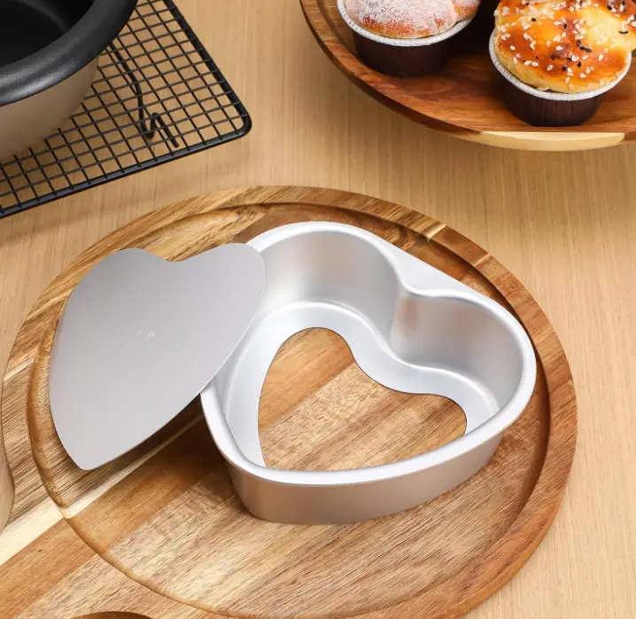 Aluminum Heart Shape Cake Push Pan Removable Bottom Cake Mould (8 inch)