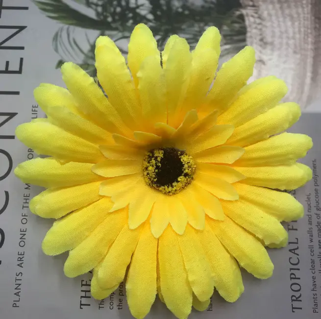 1 pcs Yellow Large Daisy artificial flower cake topper