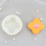 3D 4 Petal flower silicone mould